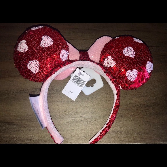 New Valentine’s Day Minnie Mouse Ear Headband - Picture 2 of 2